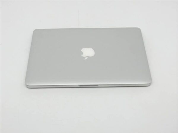 Apple Macbook 2015 Pro 13.3inch - Image 6