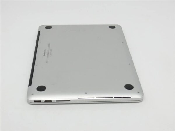 Apple Macbook 2015 Pro 13.3inch - Image 4