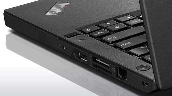LenovoThinkPad X240 - Image 4